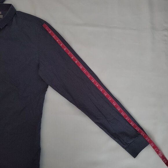 COS Men's Slim Fit Printed Navy Blue And White Long Sleeve Shirt Size 15 3/4 - Picture 9 of 10